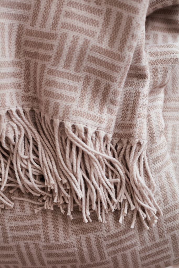 VINGA Lenox plaid