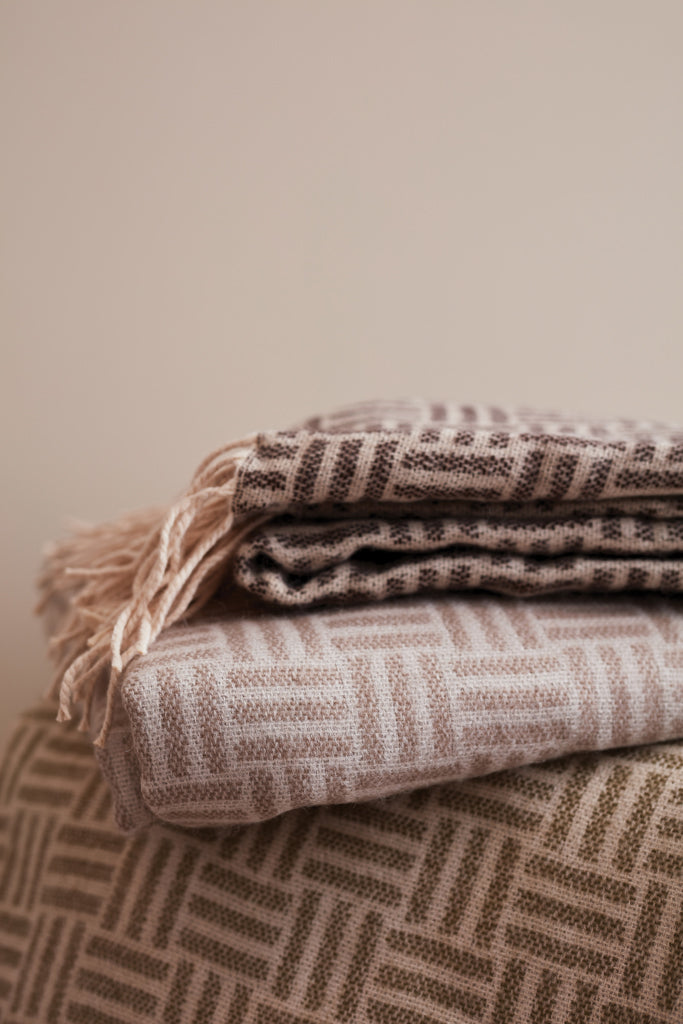 VINGA Lenox plaid