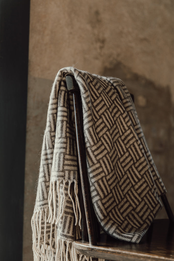 VINGA Lenox plaid