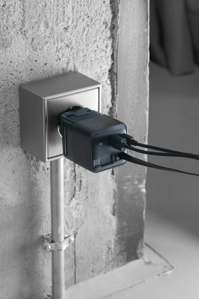Urban Vitamin Mendocino 65W GaN lader, uittrekbare kabel