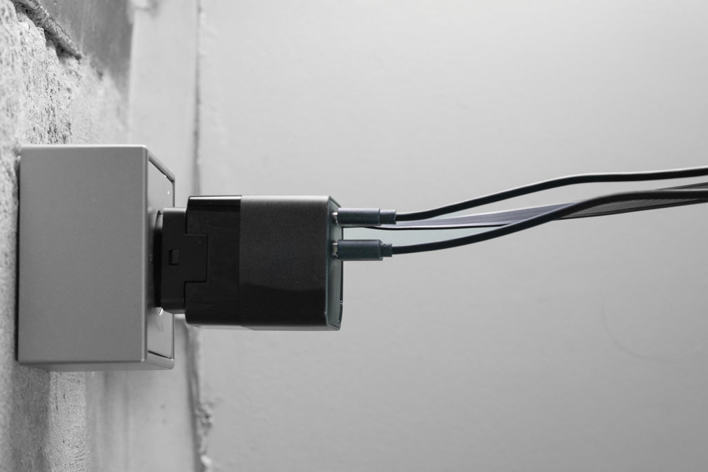 Urban Vitamin Mendocino 65W GaN lader, uittrekbare kabel