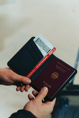 Travelfinder RCS rpoly paspoorthouder wereldwijd lokaliseren