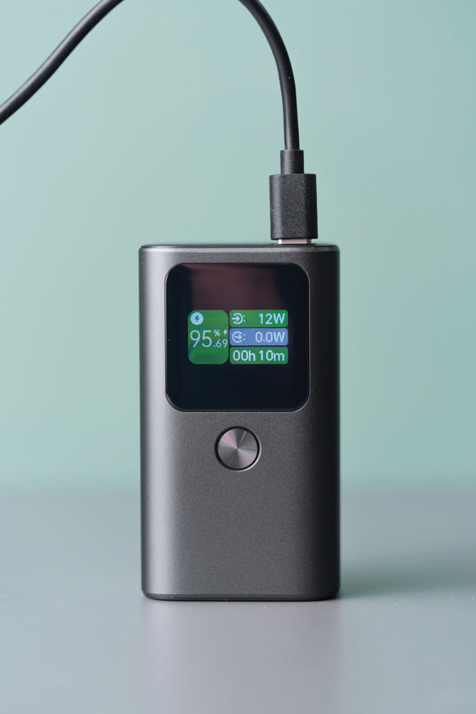 Urban Vitamin Campbell 55W 10.000 mAh zakformaat powerbank