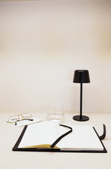 Zenic RCS gerecyclede plastic USB oplaadbare tafellamp