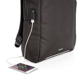 Swiss Peak AWARE™ RFID and USB A laptop rugzak