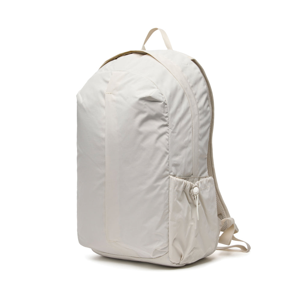 KENTO URBAN RCS  recycled nylon 15,6 inch rugzak met voorvak