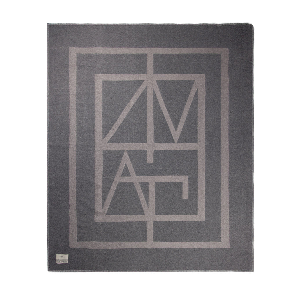 VINGA Monogram GRS deken