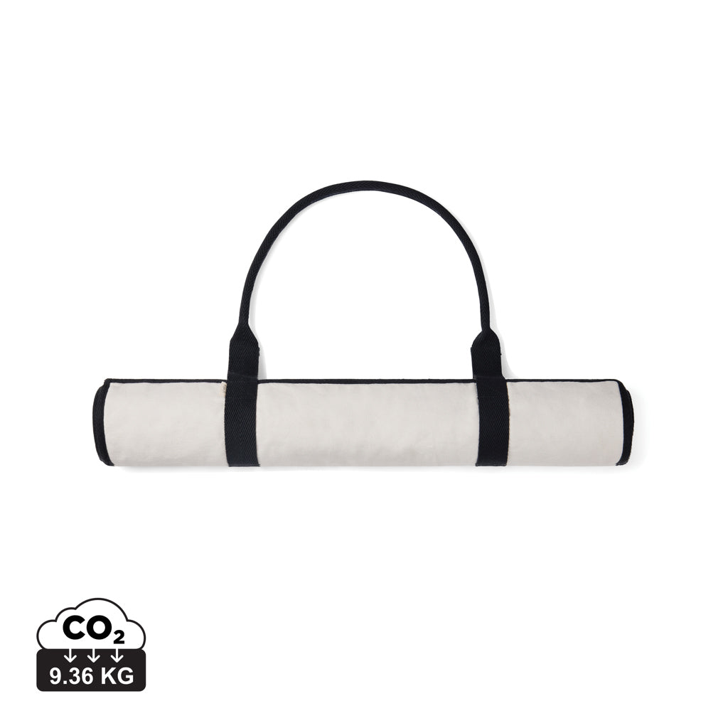 VINGA Volonne AWARE™ recycled canvas strandmat